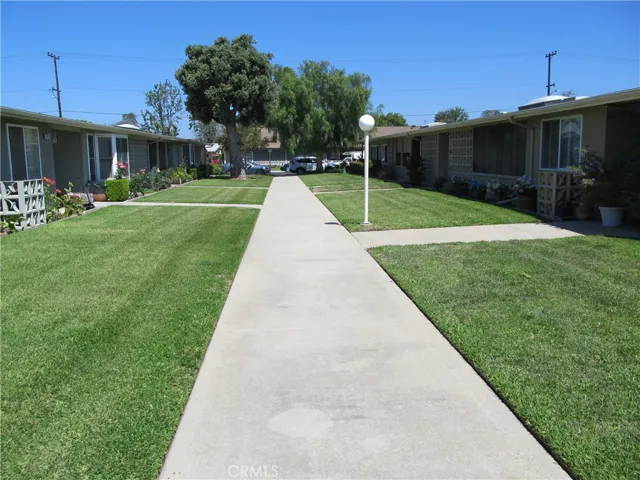 1670 Interlachen Road, M12-43e, Seal Beach, California 90740