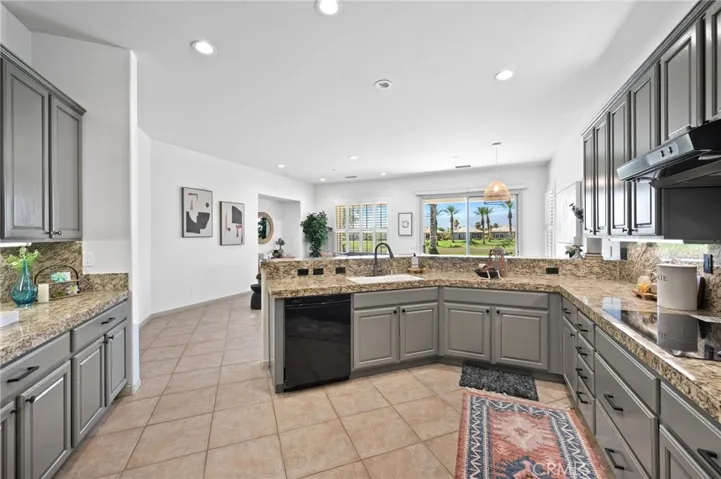 80541 Knightswood Road, Indio, California 92201