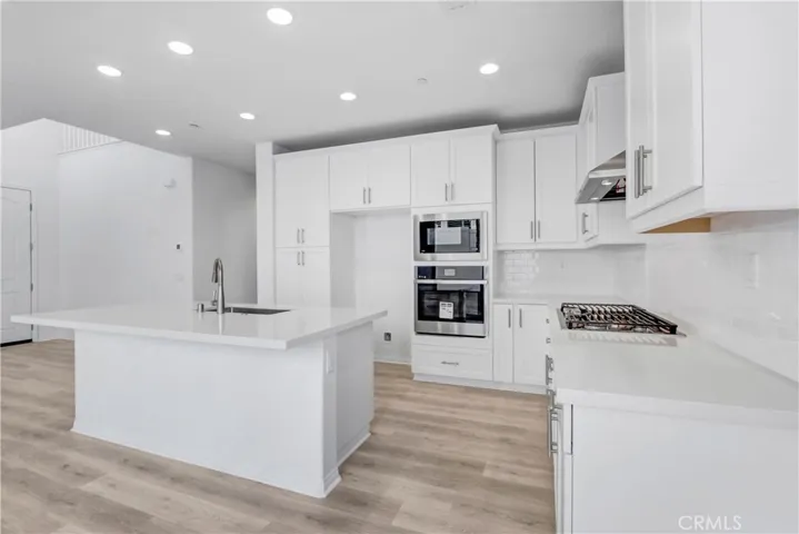 16591 Endeavor Place, Chino, California 91708
