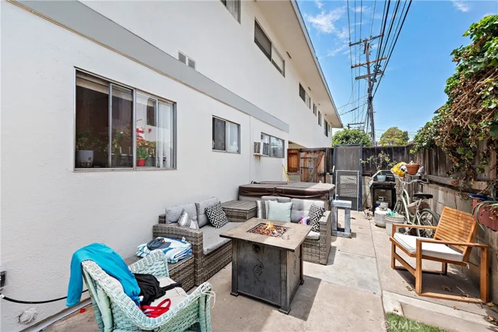 102 W Avenida Santiago, San Clemente, California 92672