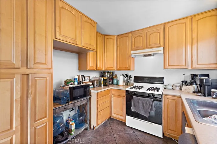 102 W Avenida Santiago, San Clemente, California 92672