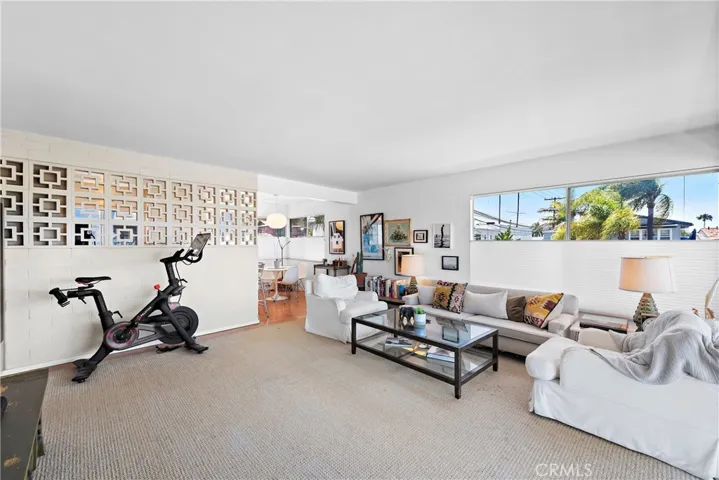 102 W Avenida Santiago, San Clemente, California 92672