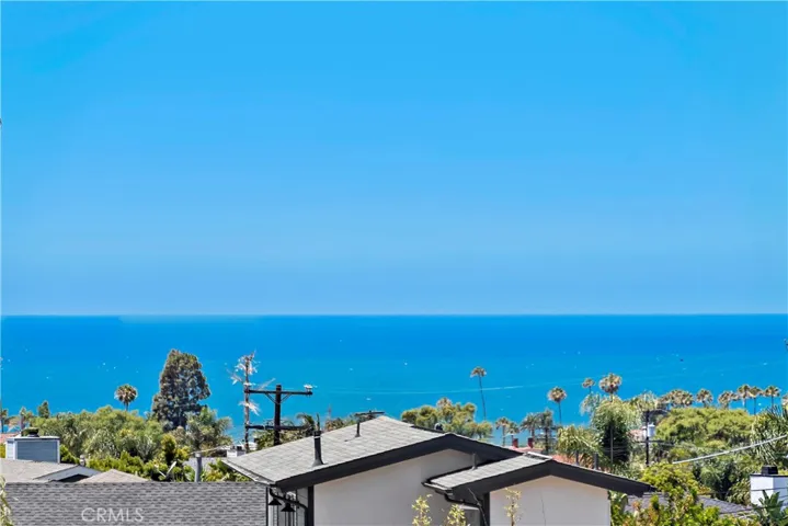 102 W Avenida Santiago, San Clemente, California 92672