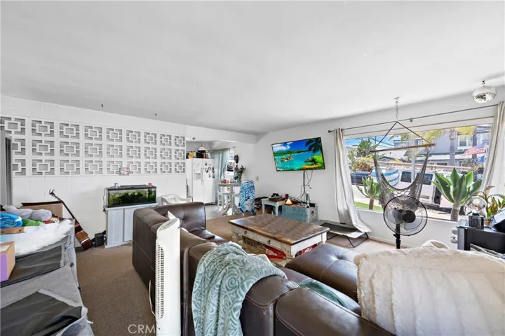 102 W Avenida Santiago, San Clemente, California 92672