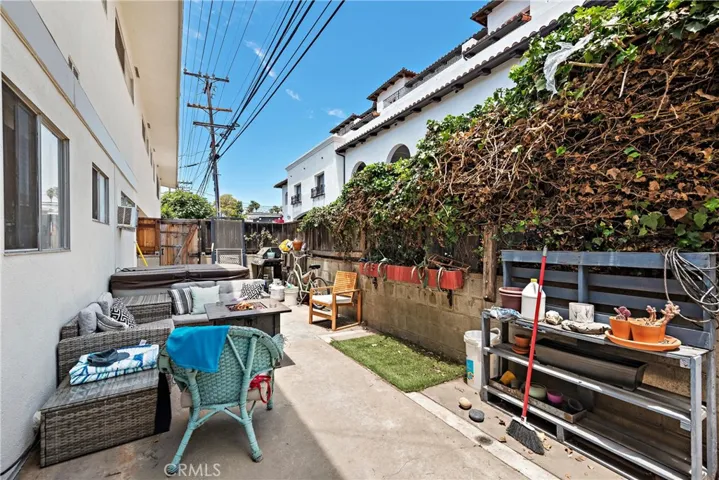 102 W Avenida Santiago, San Clemente, California 92672