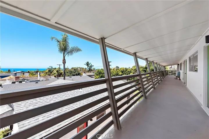 102 W Avenida Santiago, San Clemente, California 92672