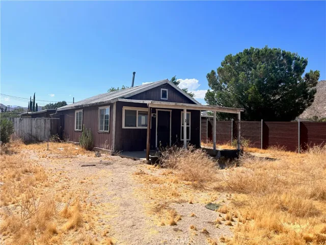 7230 Apache Trail, Yucca Valley, California 92284