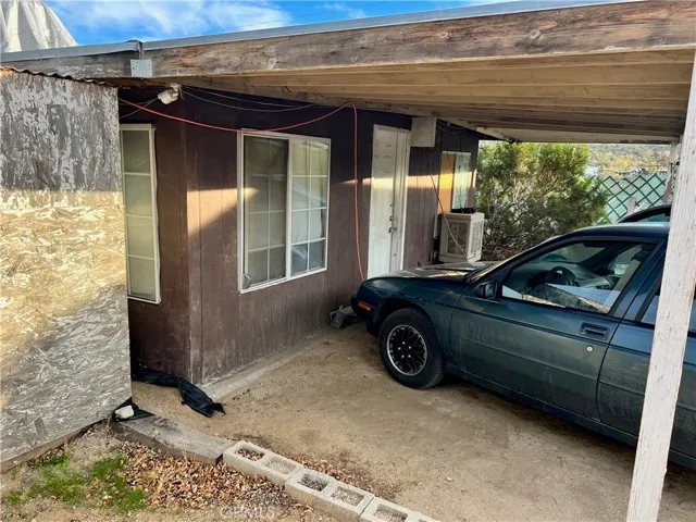 7230 Apache Trail, Yucca Valley, California 92284