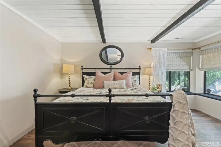 620 Pioneer Road, Lake Arrowhead, California 92352