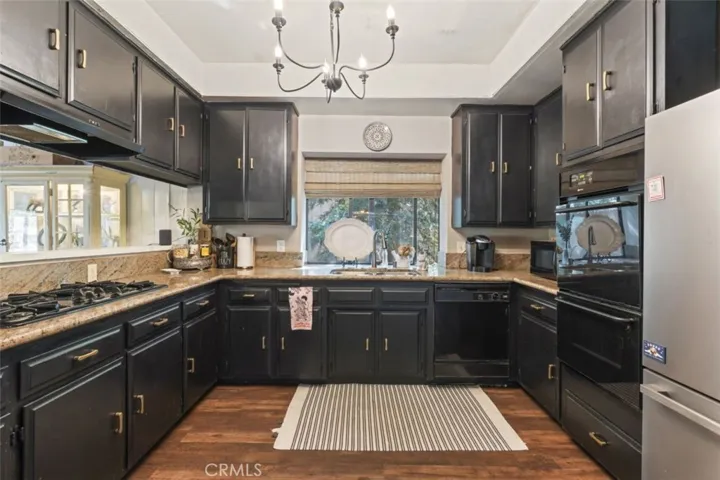 620 Pioneer Road, Lake Arrowhead, California 92352