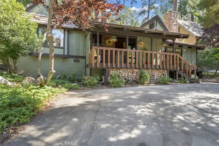 620 Pioneer Road, Lake Arrowhead, California 92352