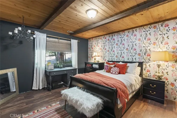 620 Pioneer Road, Lake Arrowhead, California 92352