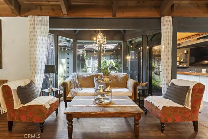 620 Pioneer Road, Lake Arrowhead, California 92352