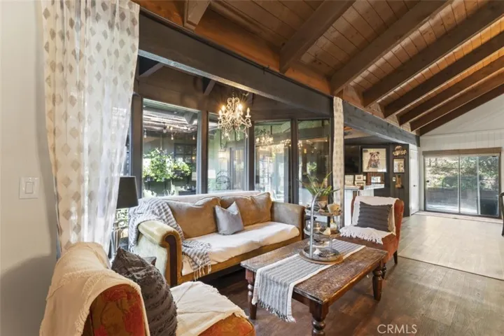 620 Pioneer Road, Lake Arrowhead, California 92352