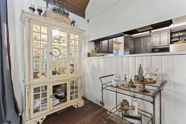 620 Pioneer Road, Lake Arrowhead, California 92352