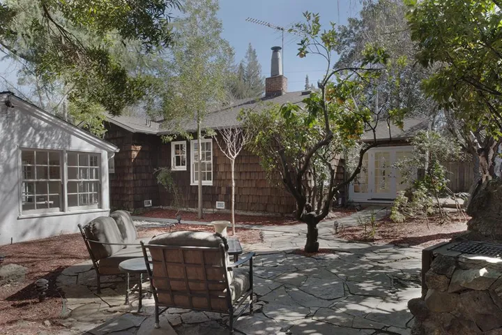 1218 W Selby Lane, Redwood City, California 94061
