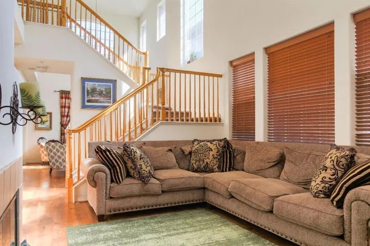 1827 Bradbury Street, Salinas, California 93906