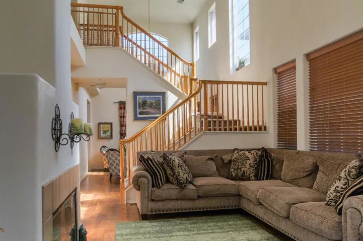 1827 Bradbury Street, Salinas, California 93906