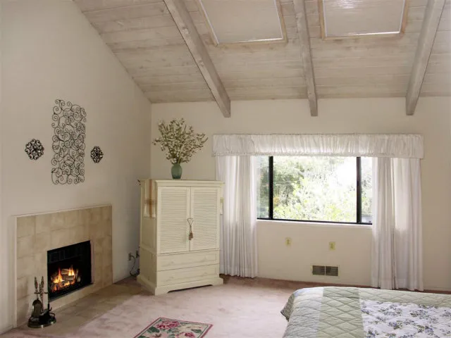 304 Locust Street, Pacific Grove, California 93950