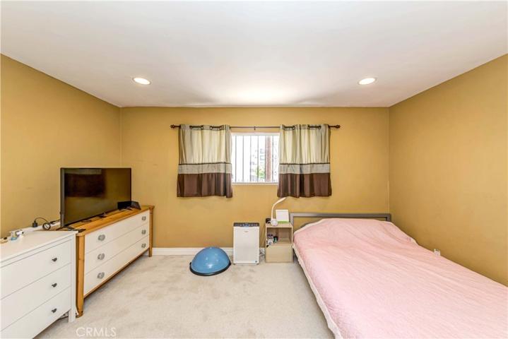 Bedroom 2 view 2