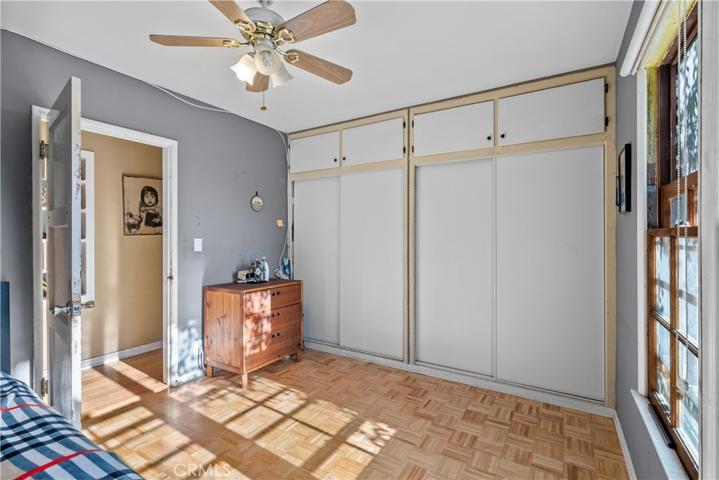 9612 Burnet Avenue, North Hills, California 91343