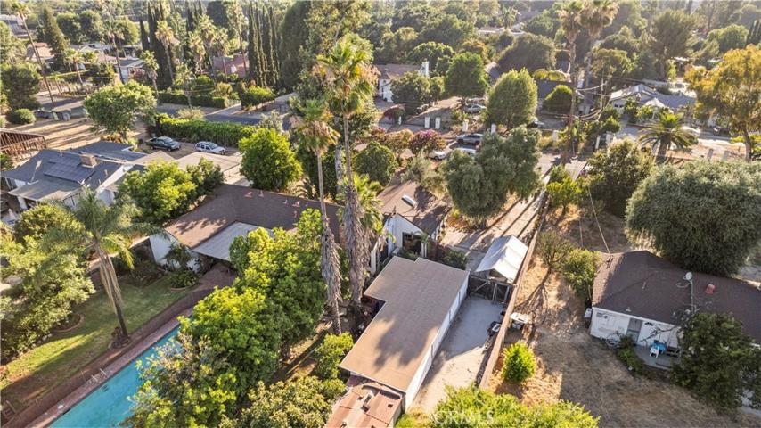 9612 Burnet Avenue, North Hills, California 91343