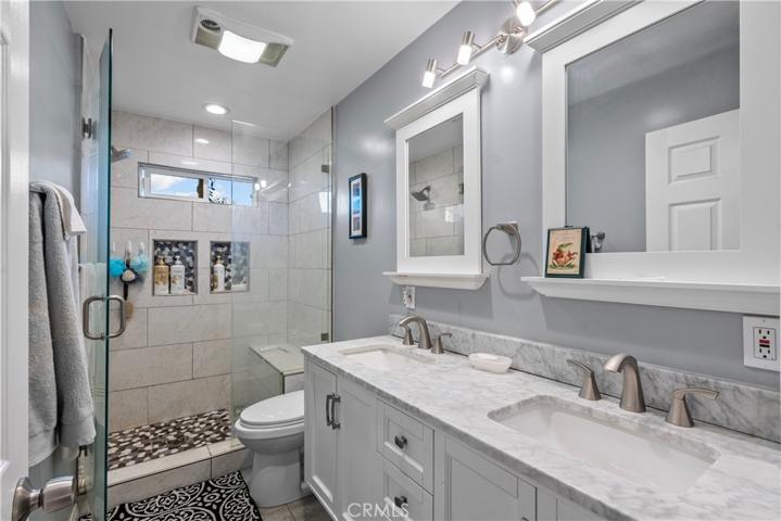 9612 Burnet Avenue, North Hills, California 91343