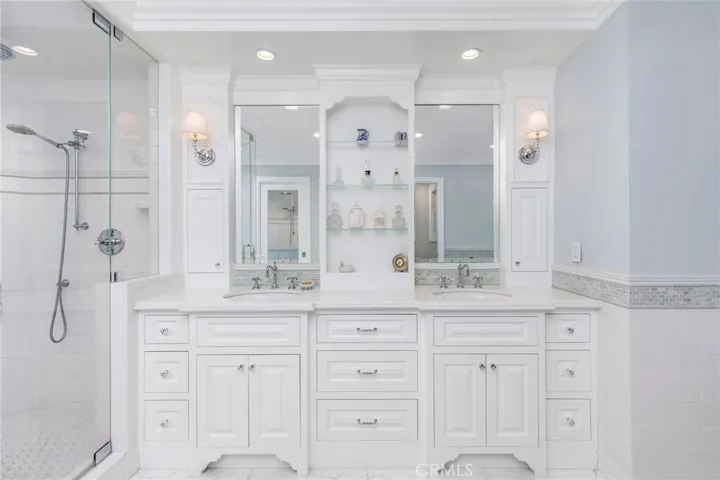 2181 Vista Privada, North Tustin, California 92705