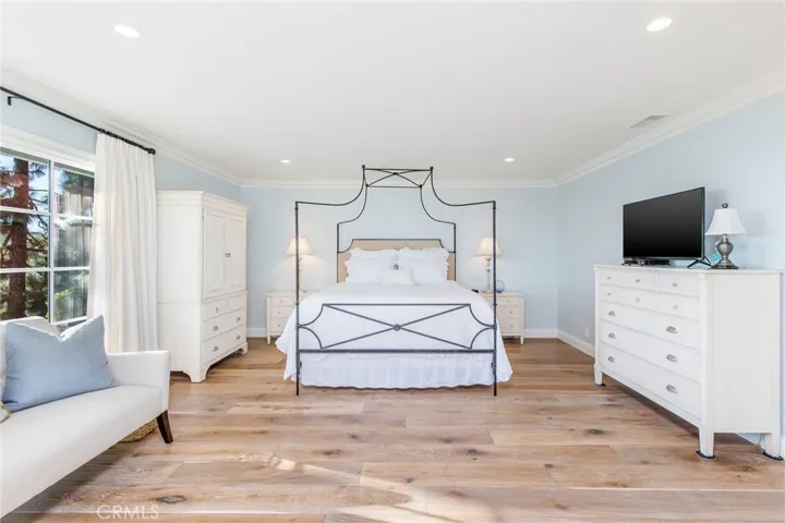 2181 Vista Privada, North Tustin, California 92705