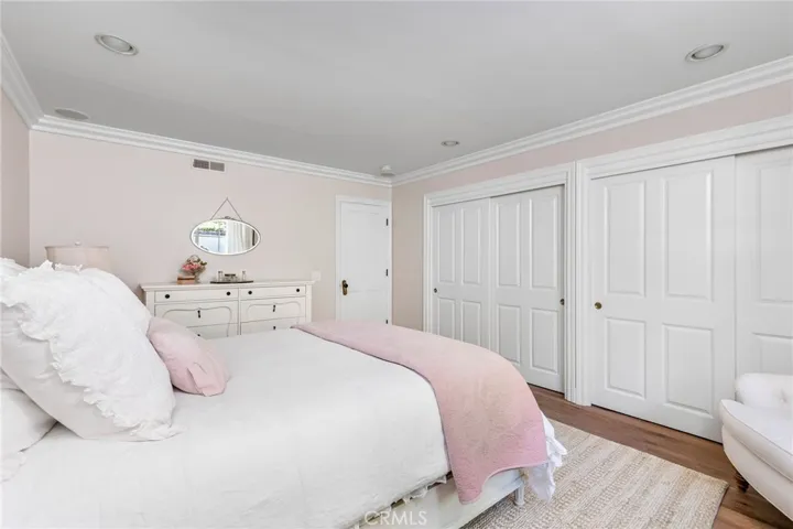 2181 Vista Privada, North Tustin, California 92705