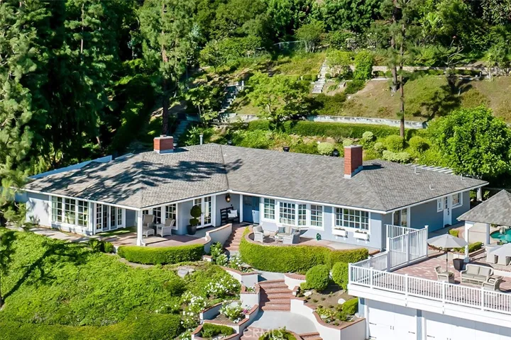 2181 Vista Privada, North Tustin, California 92705