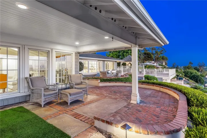 2181 Vista Privada, North Tustin, California 92705