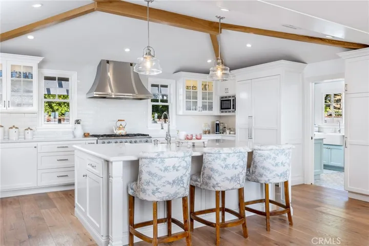 2181 Vista Privada, North Tustin, California 92705