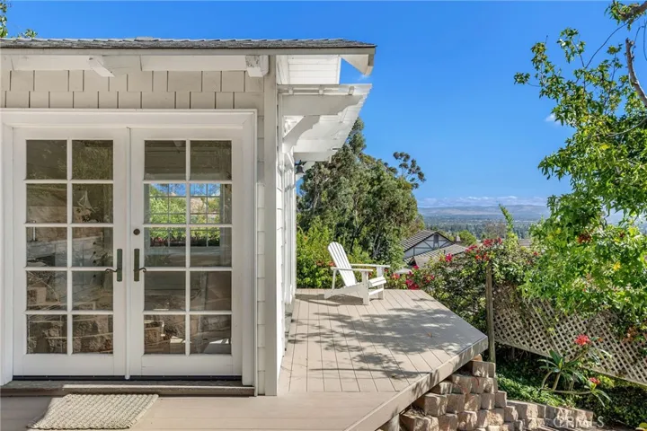 Beautiful shed at the top of the property with incredible views. Perfect for art studio, craft room, play room, whatever you desire