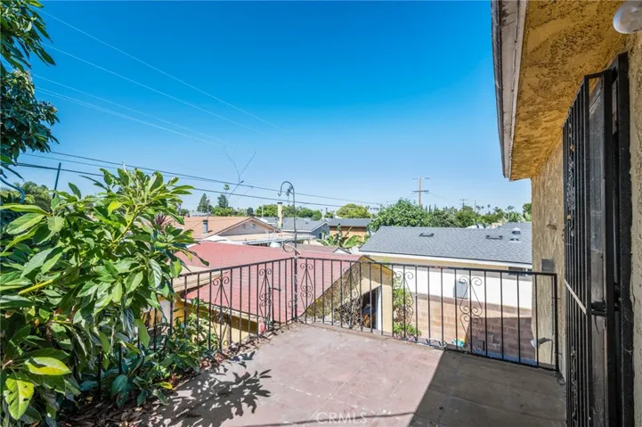 Balcony/patio