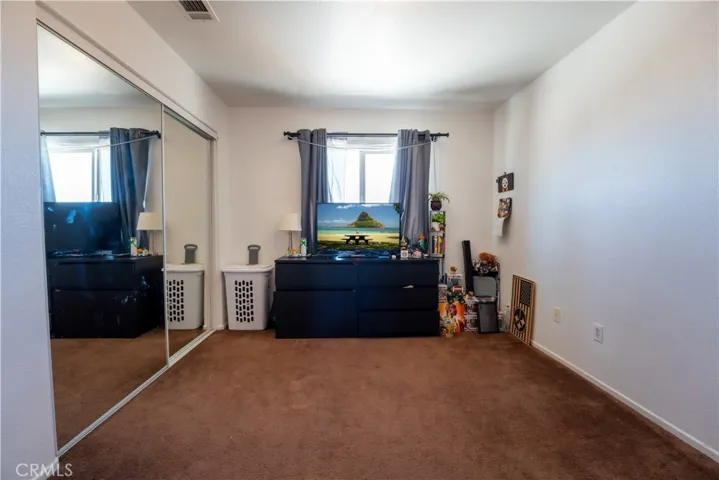 14324 Moon Valley Street, Victorville, California 92394