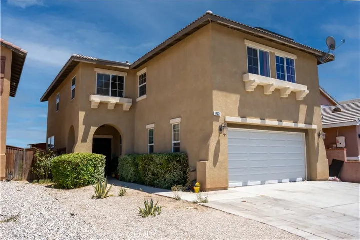14324 Moon Valley Street, Victorville, California 92394