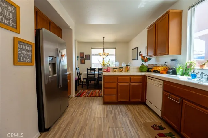 14324 Moon Valley Street, Victorville, California 92394