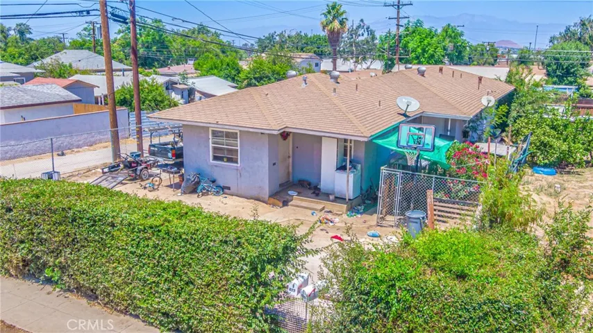 421 E 5th Street, Corona, California 92879