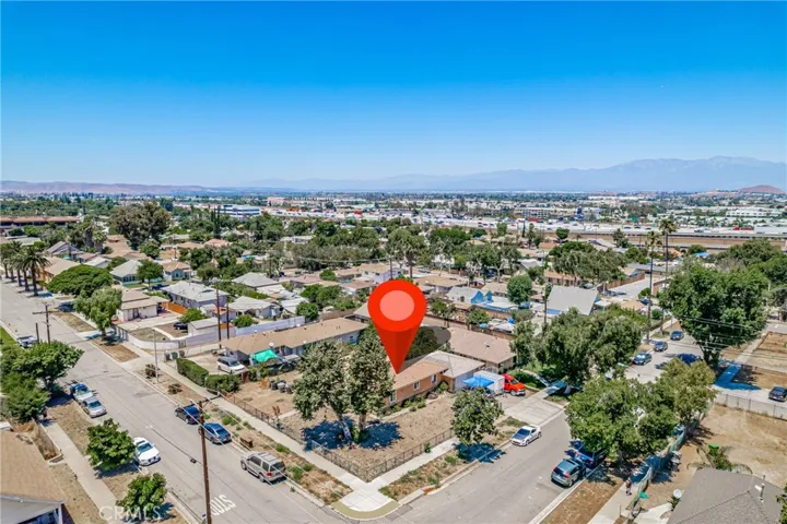 421 E 5th Street, Corona, California 92879