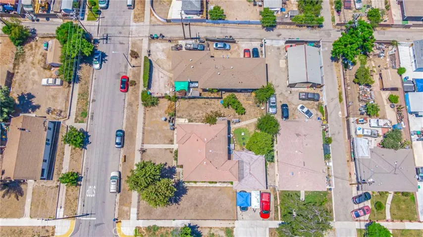 421 E 5th Street, Corona, California 92879