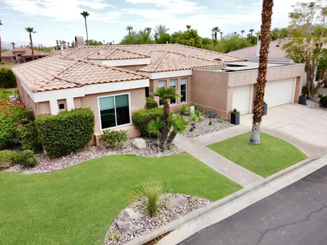 1691531005229_photo_optimized copy
