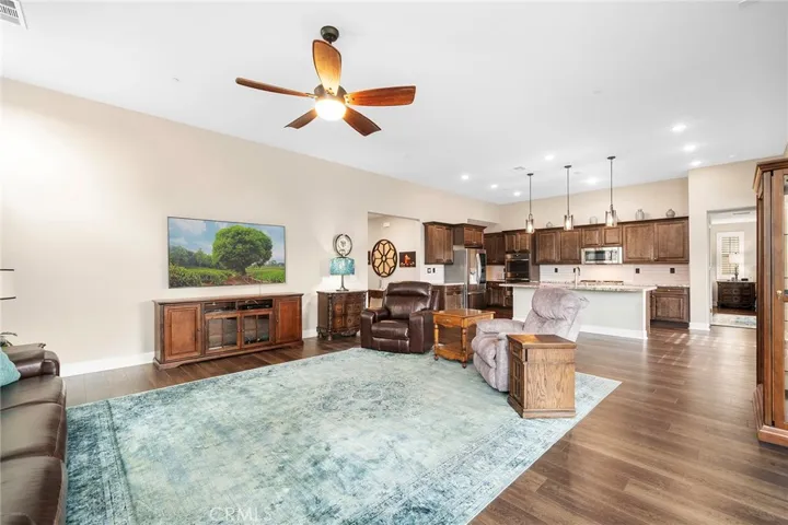 34811 Garden Trellis Place, Murrieta, California 92563
