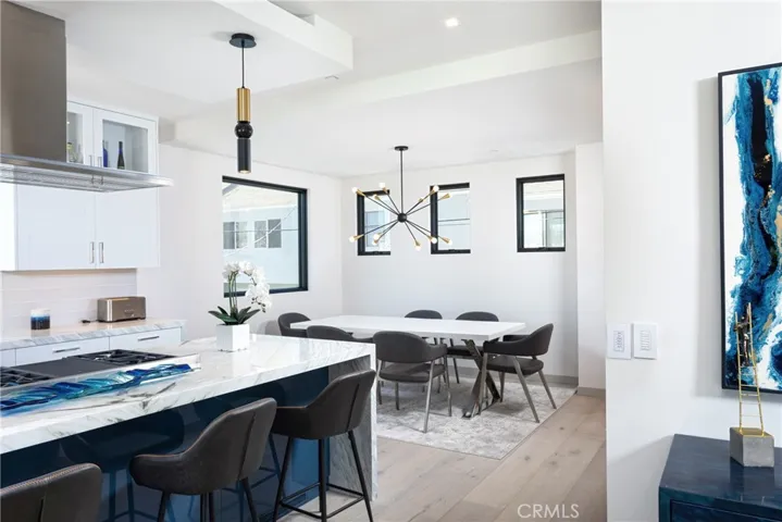 356 Dahlia Place, Corona del Mar, California 92625