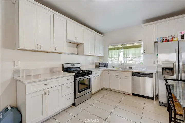 1569 E 46th Street, Los Angeles, California 90011