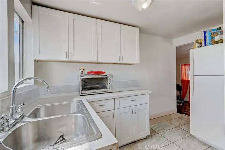 1569 E 46th Street, Los Angeles, California 90011