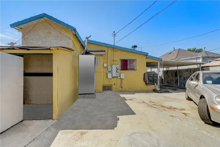 1569 E 46th Street, Los Angeles, California 90011
