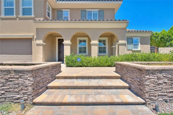 1049 Newhall, Brea, California 92821