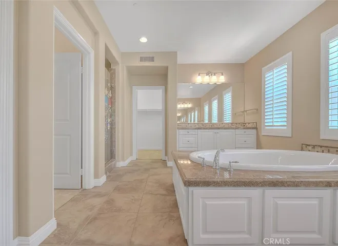 1049 Newhall, Brea, California 92821