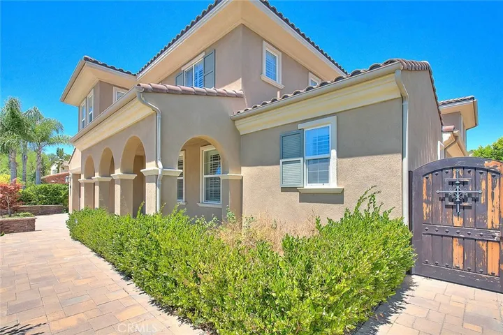 1049 Newhall, Brea, California 92821